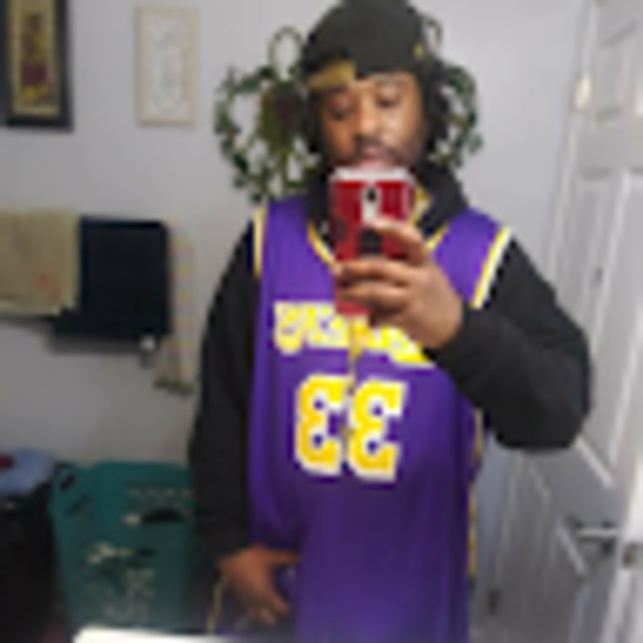 Meet your Posher, Demarius - Picture 1 of 1